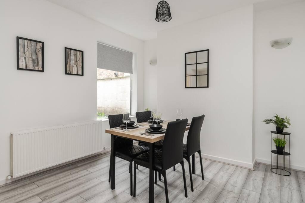 Liverpool 3 Bed House Ngoại thất bức ảnh