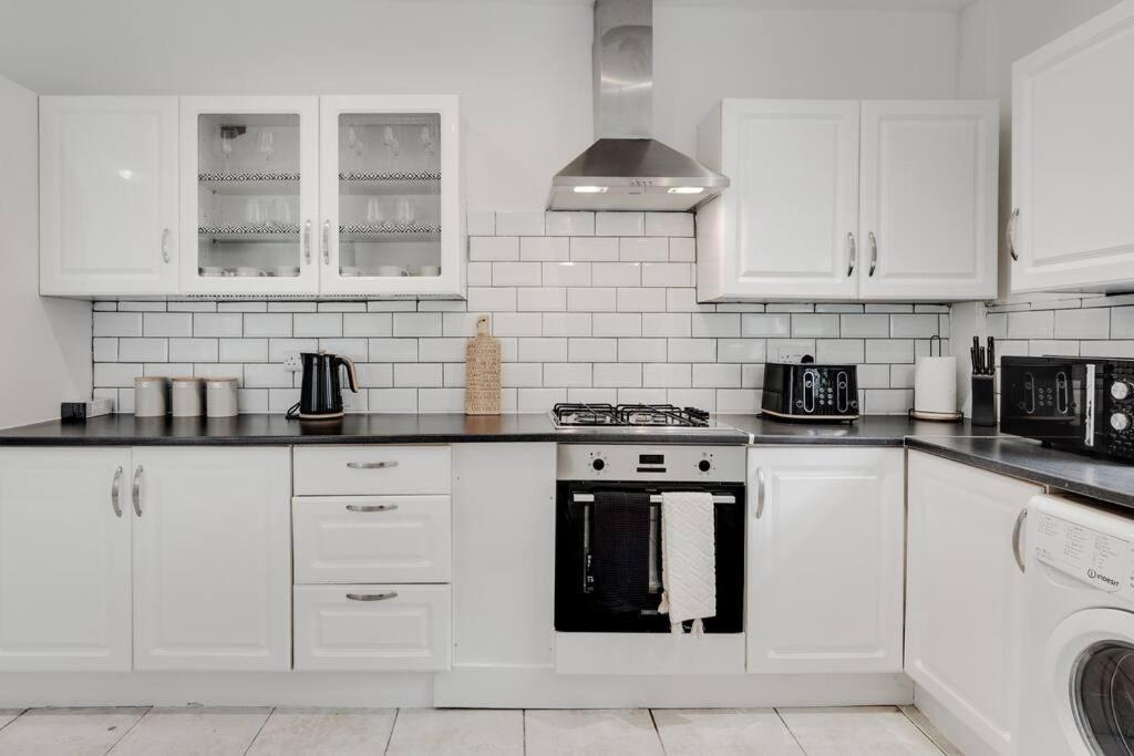 Liverpool 3 Bed House Ngoại thất bức ảnh
